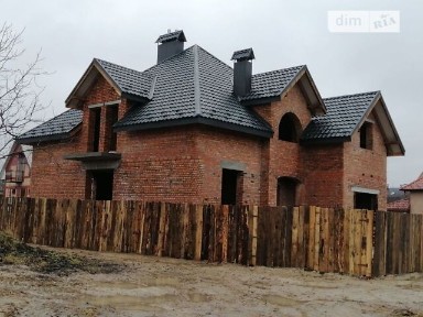 Продаж 2 поверхового будинку з ділянкою на 1 сотку, 365 кв. м, 4 кімнати, на вул. Пчілки • ID 34801801