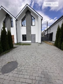 Продаж 2 поверхового таунхауса з ділянкою на 3 сотки, 102 кв. м, 2 кімнати, на вул. Щаслива • ID 34800060