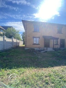 Продаж 2 поверхового таунхауса з ділянкою на 2.29 сотки, 120 кв. м, 4 кімнати, на вул. Корольова 106 • ID 34799409