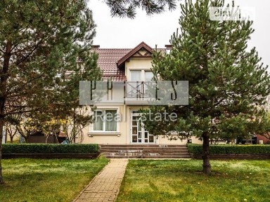 Продаж 2 поверхового будинку з ділянкою на 10 соток, 180 кв. м, 4 кімнати, на вул. Київська • ID 34799405