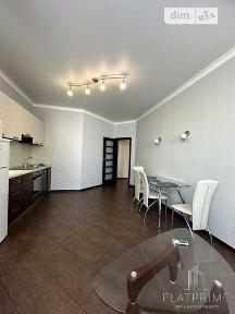 бульвар Миколи Міхновського, район Печерський, Київ, метро Звіринецька (Дружби народів), бул. Миколи Міхновського 14/16 • ID 34802578