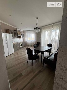 Продаж 3к квартири 81 кв. м на вул. Мироносицька 74 • ID 34802348