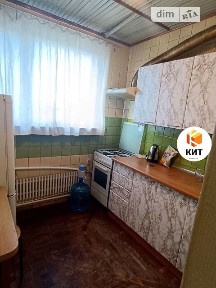 Чугуївська вулиця, мікрорайон Центр, район Шевченківський, Харків, метро Спортивна, вул. Чугуївська 27 • ID 34802184