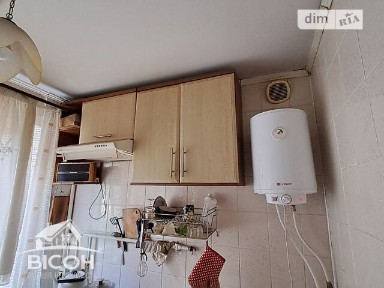 Продаж 3к квартири 50 кв. м на вул. Лесі Українки 11 • ID 34801430