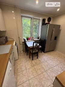 Продаж 3к квартири 75 кв. м на вул. Полігонна 18 • ID 34800921