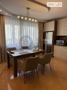 Продаж 3к квартири 150 кв. м на просп. Володимира Івасюка 24 • ID 34800767