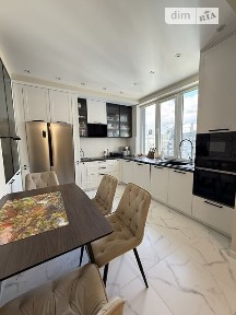 Продаж 2к квартири 65 кв. м на вул. Варненська 29 • ID 34799714
