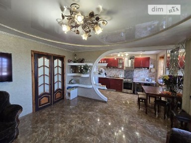 Продаж 4к квартири 80 кв. м на вул. Ігора Бедзая 215Г • ID 34799002
