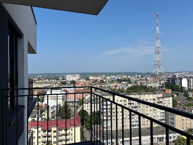 Видова 2км квартира з терасою у центрі міста, вул. Коновальця