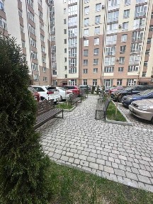 Продаж квартири біля Парку Шевченка. Постанови
