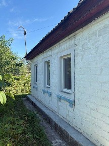 БУДИНОК в с. Хацьки, 15 км. від Черкас!