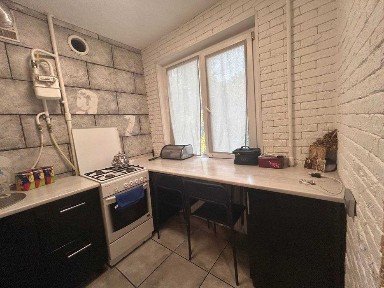 2-кімнатна квартира центрі по вул. Коденка