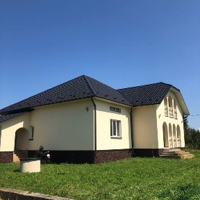 Будинок зі зручностями, біля міста, близько Карпати, сертифікат