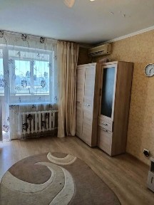 сдам 1 ком квартиру длительно ( на 1 год и более)