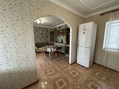 Продается Дом Варваровка (раен турбазы) ремонт гараж. Участок8соток.