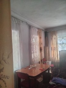 Продам будинок + літня кухня 27000