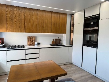 4-кім. квартира (92 м²) з повною автономією та преміум-технікою + гараж