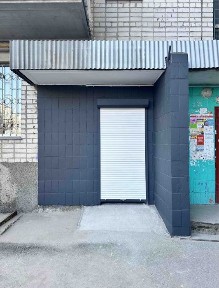 Продам приміщення 9,1 кв. м із лкремим входом по Лесі Украінки