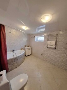 Продам просторный дом в 20 км. от Одессы. 25 соток участок. Газовое отопление