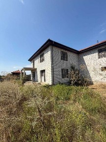 Дом пгт. Таирова. 12 соток земли. Широкий фасад