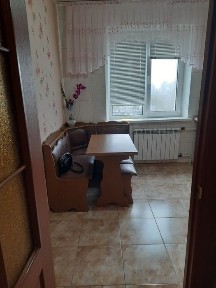 Продам 2 кв вул. Харківська 40