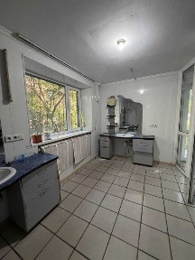 Продам комерційне приміщення.