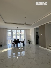 Продаж 2 поверхового будинку з ділянкою на 20 соток, 233.4 кв. м, 4 кімнати, на вулиця Підлісна • ID 34811039