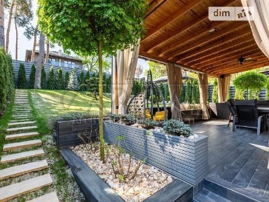 Продаж 2 поверхового будинку з ділянкою на 7 соток, 200 кв. м, 5 кімнат, на вул. Квітнева • ID 34810339