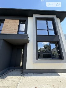 Продаж 2 поверхового дуплекса з ділянкою на 2 сотки, 110 кв. м, 4 кімнати, на вул. Соборна • ID 34808076