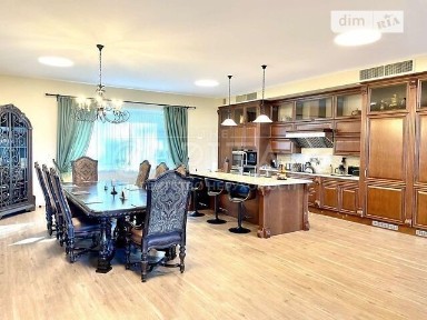 Продаж 3 поверхового будинку з ділянкою на 25 соток, 600 кв. м, 6 кімнат, на вул. Горького • ID 34805790