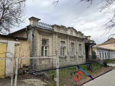 Продаю квартиру в Центре, 130м, удобно под бизнес.