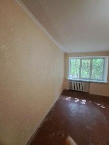 Продається 1кк. пр. Мира 70а