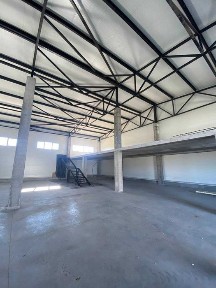 Продаж Сучасних Складських Приміщень у Святопетрівському