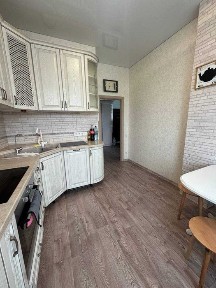 Продам 2-комн. квартиру с РЕМОНТОМ в КАДОР 