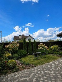 Будинок, де вже все зроблено. Залишилось придбати та заїхати