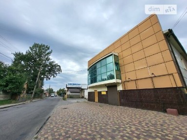 Здається комерційне приміщення на вул. Євгена Коновальця, площа 175 кв. м • ID 34807322