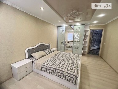 Продаж 1к квартири 41.3 кв. м на вул. Київська • ID 34815225