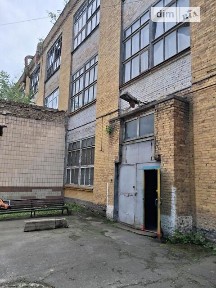 Здається спеціальне приміщення на вул. Автозаводська 2, площа 328.3 кв. м • ID 34809245