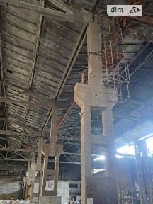 Здається спеціальне приміщення на вул. Харківська 5, площа 1000 кв. м • ID 33527017
