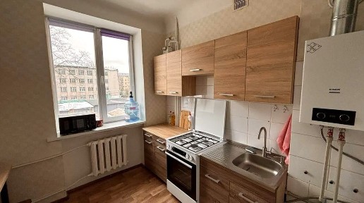 Продаж 1-кімнатної квартири 30 м², 152-ої Дивізії вул.