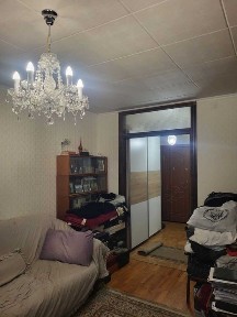 Продам 3к квартиру на ул. Новокрымской (возле Сильпо) с меб и техникой