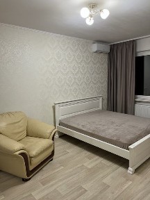 Здам СВОЮ 1-кімнатну на Троєщіні