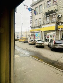 Сдам в аренду магазин на пл. Конституции