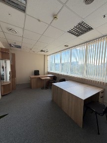 Київ, Печерський, вулиця Велика Васильківська 143/2