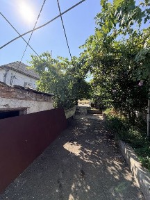 Продаж будинку вул Троїцька Велам