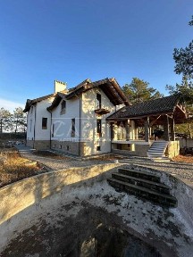 Продаж / Будинок / 408 м2 / Козин / вул. Старокиївська