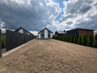 Продаж будинку 109м2+50м2 мансарда с. Білогородка