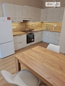 вулиця Святослава Хороброго, мікрорайон Чоколівка, район Солом'янський, Київ, метро Шулявська, вул. Святослава Хороброго 11В 34950493