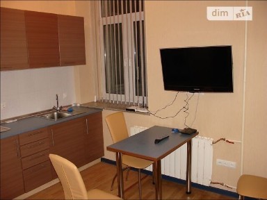 Власник. Дворівнева студія 30 м², 4 хв пішки до м. Арсенальна, без комісії