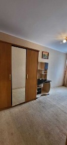 2к квартира біля 5 школи